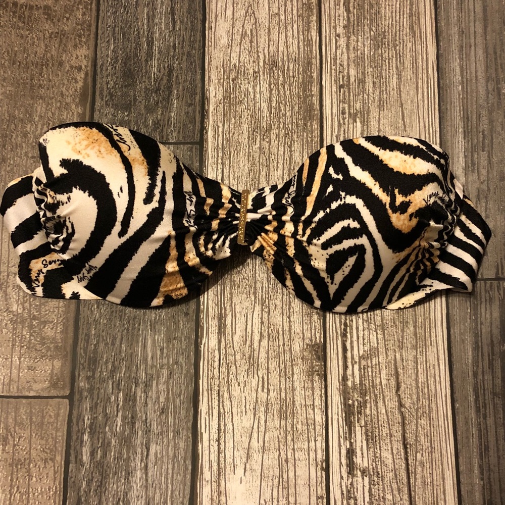 Victoria’s Secret Strapless Bikini Top